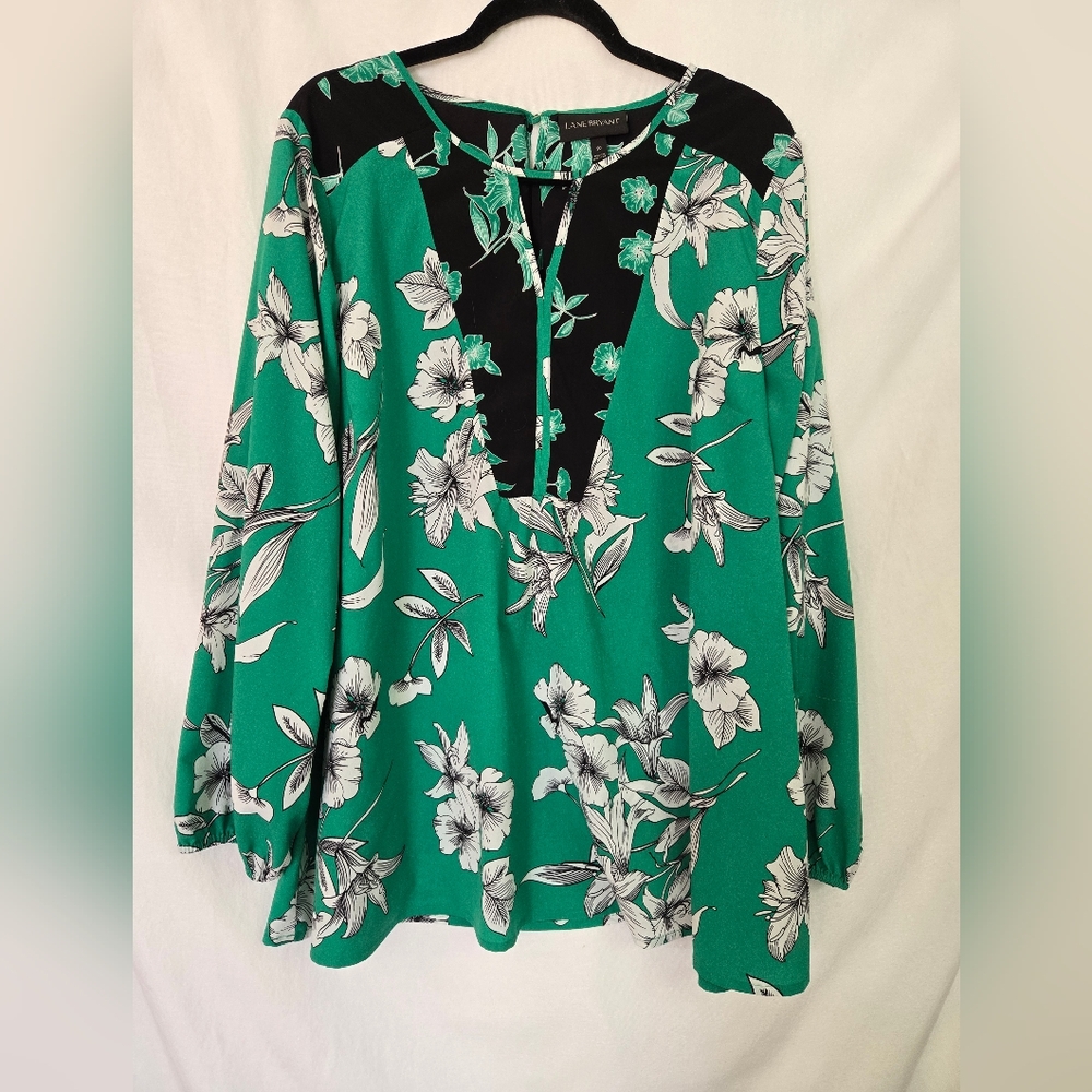 Lane Bryant Green Black Floral Tie-Front Blouse